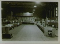 Minidoka arts and crafts show ca. 1943